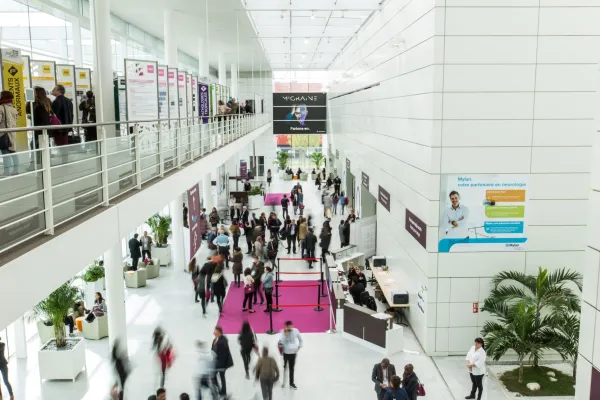 LECON 4 - Les bons tuyaux PHOTO 3 - PalaisdesCongres-IMG_1277.jpg